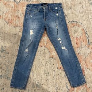 Hollister vintage boyfriend crop